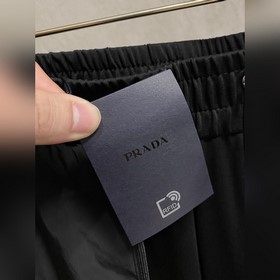Эксклюзивные новые брюки Prada Casual 