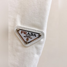 Prada 2026 Летняя новинка Аутентичные 