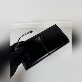 Универсальный небольшой кошелек PRADA 