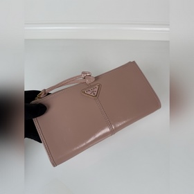 Универсальный небольшой кошелек PRADA 
