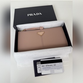 Универсальный небольшой кошелек PRADA 