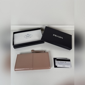 Универсальный небольшой кошелек PRADA 