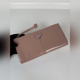 Универсальный небольшой кошелек PRADA 
