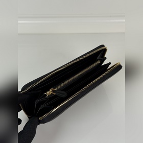 Кожаный кошелек PRADA с оленьим узором