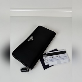 PRADA Нейлоновая ткань + кожа бычка, к