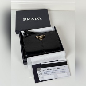 Кожаный кошелек PRADA из черной телячь