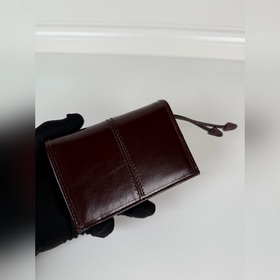 Короткий кошелек PRADA с застежкой-кно
