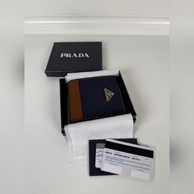 Короткий кошелек PRADA из нейлоновой т