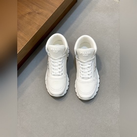 Мужские новые спортивные ботинки Prada