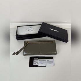 Женский кошелек PRADA с клапаном, моде