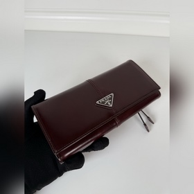 Женский кошелек PRADA с клапаном, моде