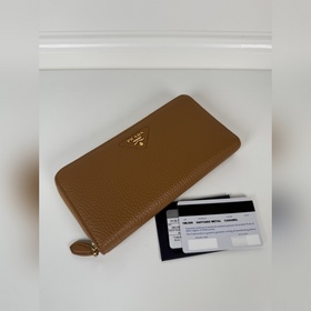 Кожаный кошелек PRADA с оленьим узором