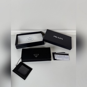 Женский кошелек PRADA с клапаном, моде