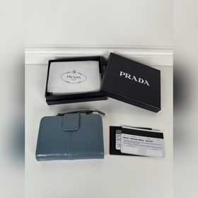 Кожаный кошелек PRADA из синей кожи с