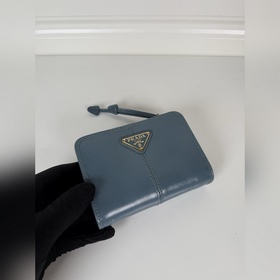 Кожаный кошелек PRADA из синей кожи с