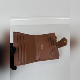 PRADA Новейший треугольный держатель д