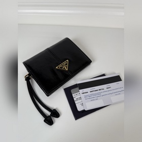 Женский кошелек PRADA с двумя складкам