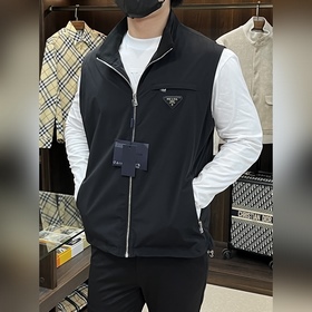 Презентация коллекции Prada 2026 SS Pr