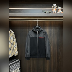 Презентация коллекции Prada 2026 SS Pr