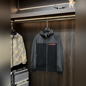 Презентация коллекции Prada 2026 SS Pr