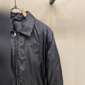 Универсальная куртка Prada с минималис