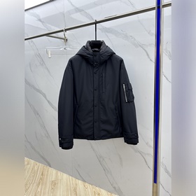Мужская куртка с капюшоном Prada, осен