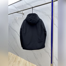 Мужская куртка с капюшоном Prada, осен