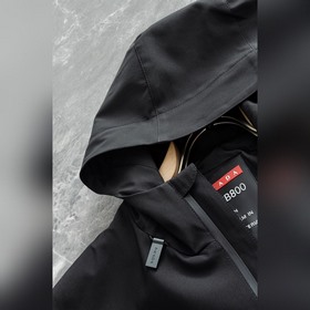 Коллекция Prada осень/зима 2026： новей