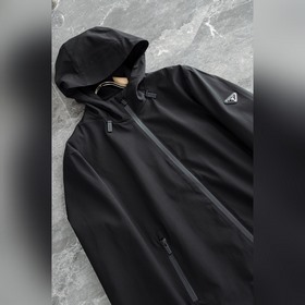 Коллекция Prada осень/зима 2026： новей