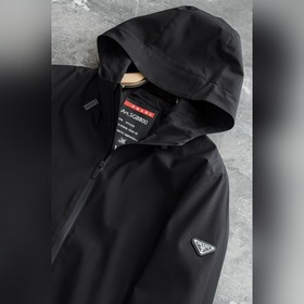 Коллекция Prada осень/зима 2026： новей