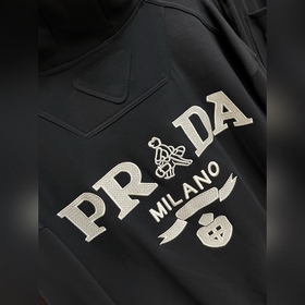 Prada 2026 Осень/Зима Премиум Импортна