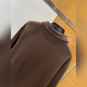 PRADA Свитшот с воротником и длинными 