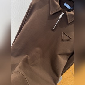 PRADA Свитшот с воротником и длинными 