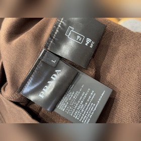 PRADA Свитшот с воротником и длинными 