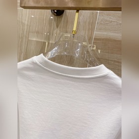 Официальный сайт Prada Новинка： двухсл