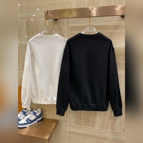 Официальный сайт Prada Новинка： двухсл