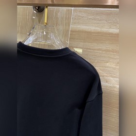 Официальный сайт Prada Новинка： двухсл