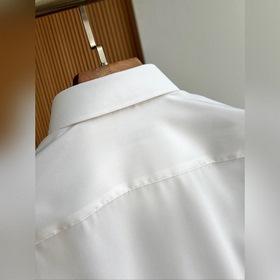 PRADA. 25-летняя аутентичная мужская м
