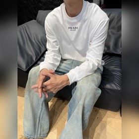 Prada 2026 Pre-Fall Collection Футболк