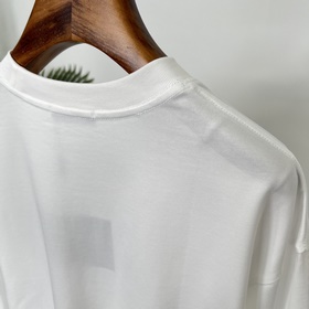 Prada 2026 Pre-Fall Collection Футболк