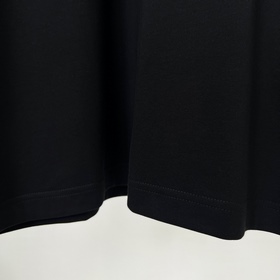 Коллекция Prada 2026 Pre-Fall： футболк