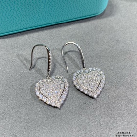 9 2 5 7600210 Tiffany & Co. Серьги с б