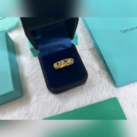 Tiffany & Co. Кольцо с шестнадцать