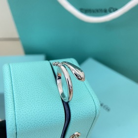 Кольцо Tiffany & Co. Новое кольцо «Гре
