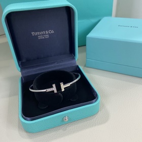 Tiffany & Co. Браслет Новинка： полиров
