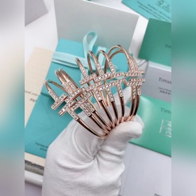 Браслет Tiffany,  с очень четким ло