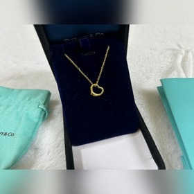 Tiffany & Co. Небольшой кулон в форме 