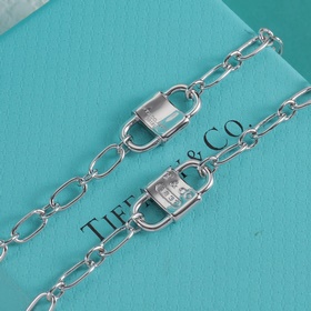 Набор Tiffany： колье, браслет и серьги