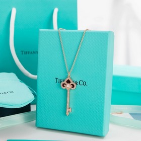 Tiffany & Co. Ожерелье с ключом из кра