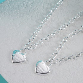 Набор Tiffany： колье и браслет
